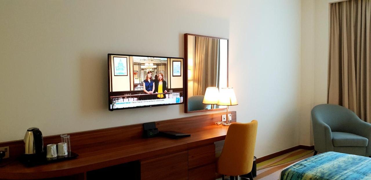ยาค็อป การ์เดน โฮเต็ล Hotel ดูไบ ภายนอก รูปภาพ